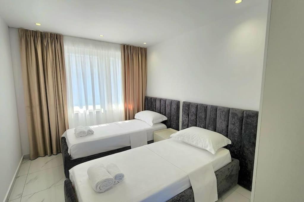 Tirana City Center Penthouse Oasis Extérieur photo