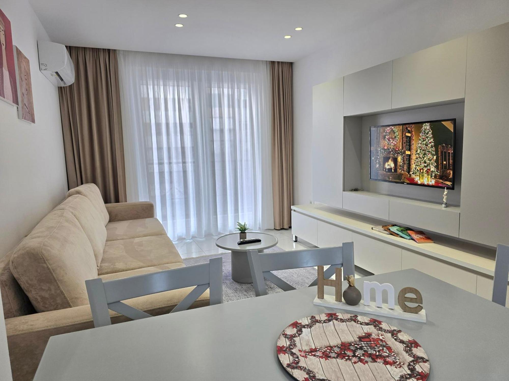 Tirana City Center Penthouse Oasis Extérieur photo